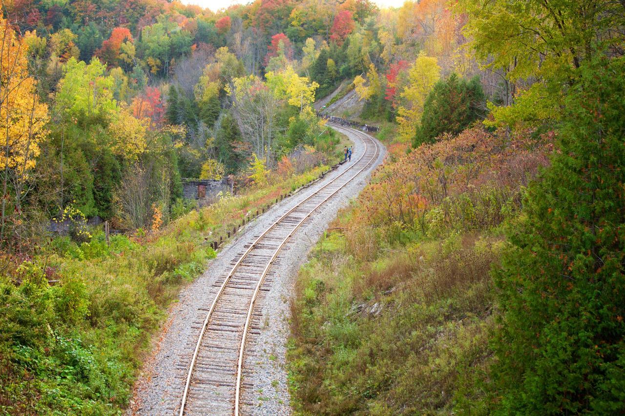 Forks Of The Credit Inn Orangeville Luaran gambar